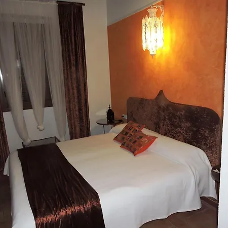 La Fonda Del Califa Hotel *